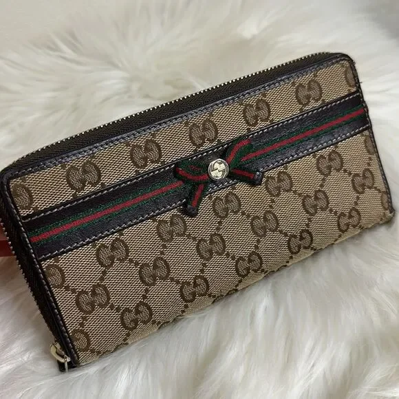 💯Authentic Gucci Zipped Long Wallet with Cherryline 🍀 - Picture 12 of 15